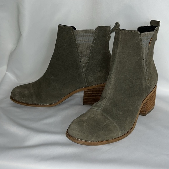 TOM'S Esme stacked heel suede upper ankle boots Sz 8.5 Green - Picture 2 of 8